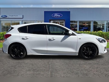 Used Alfa Romeo Giulietta 2015 for sale - 78350685: Photo