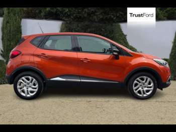 Used Renault Captur 2016 for sale - 74845837: Photo