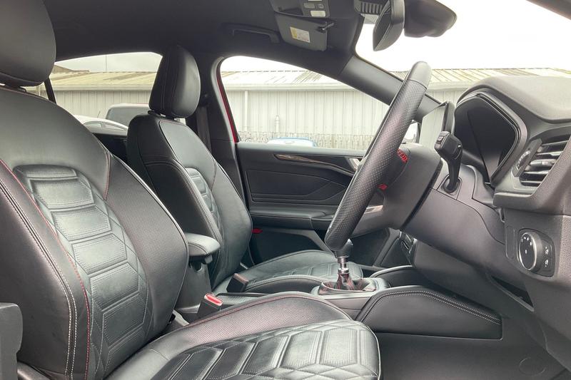 Used Ford Focus 2023 for sale - 77959238: Photo 17