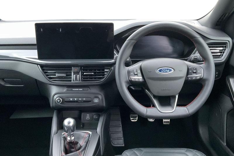 Used Ford Focus 2022 for sale - 77128199: Photo 11