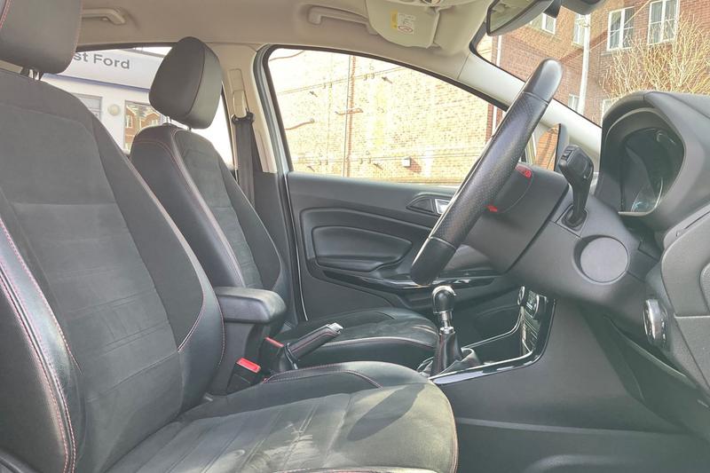 Used Ford Ecosport 2018 for sale - 77965956: Photo 17