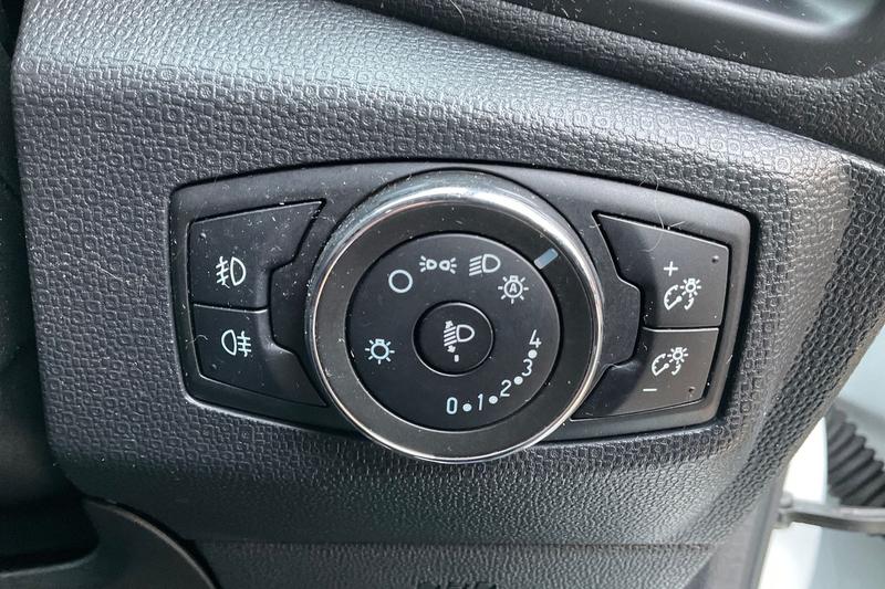 Used Ford Ecosport 2018 for sale - 77965956: Photo 33