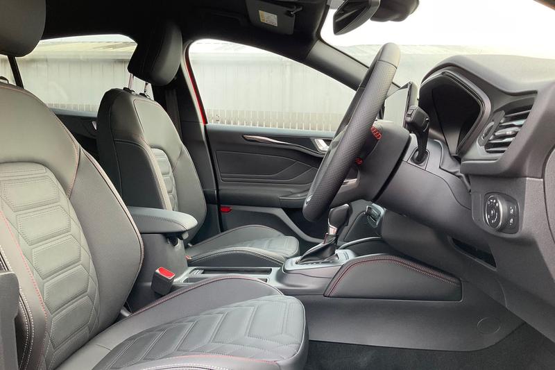 Used Ford Focus 2025 for sale - 76949110: Photo 17