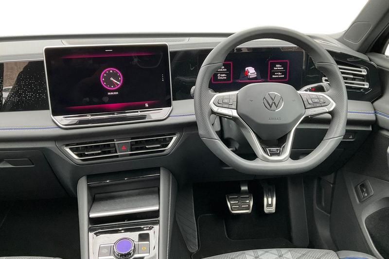 Used Volkswagen Tiguan 2024 for sale - 75751883: Photo 11
