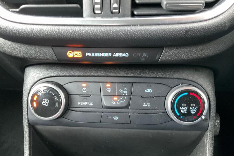 Used Ford Fiesta 2018 for sale - 77672584: Photo 27