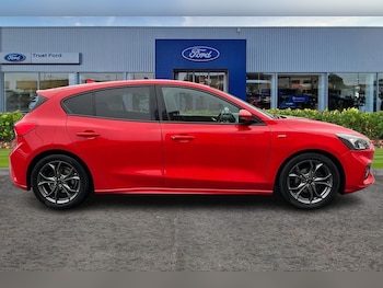 Used Ford Focus 2019 for sale - 75705813: Photo