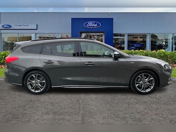 Used Ford Focus 2020 for sale - 75721947: Photo