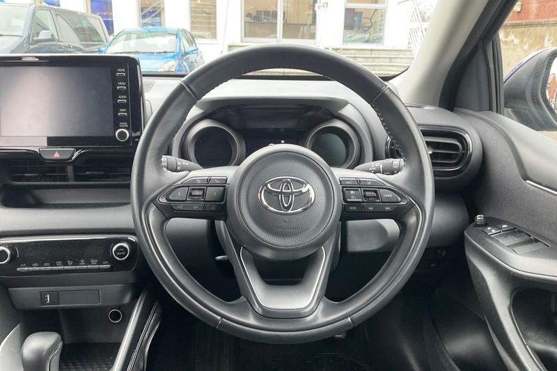 Used Toyota Yaris 2023 for sale - 77997173: Photo 12
