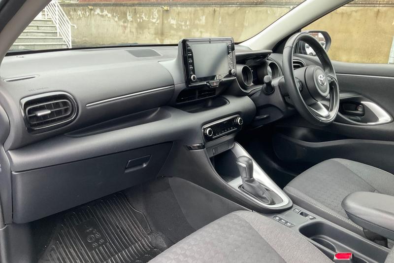 Used Toyota Yaris 2023 for sale - 77997173: Photo 18