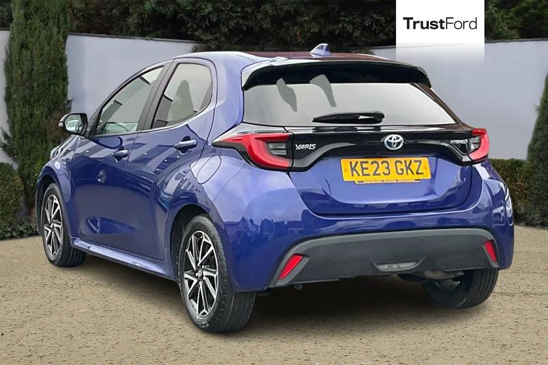 Used Toyota Yaris 2023 for sale - 77997173: Photo 2