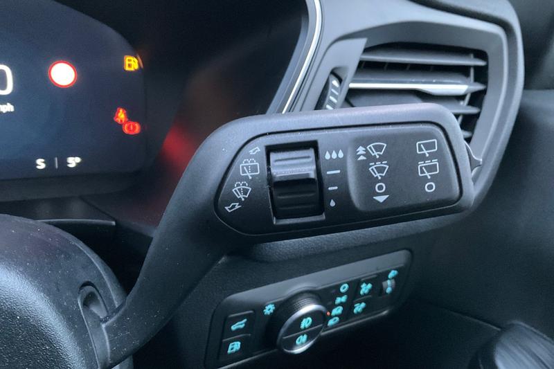 Used Ford Kuga 2025 for sale - 77117362: Photo 15