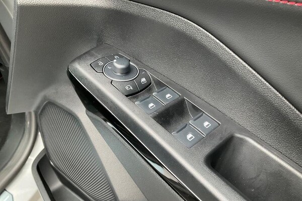Used Ford Puma 2025 for sale - 76056172: Photo 16