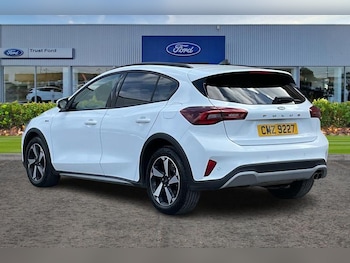 Used Ford Focus 2023 for sale - 77082333: Photo