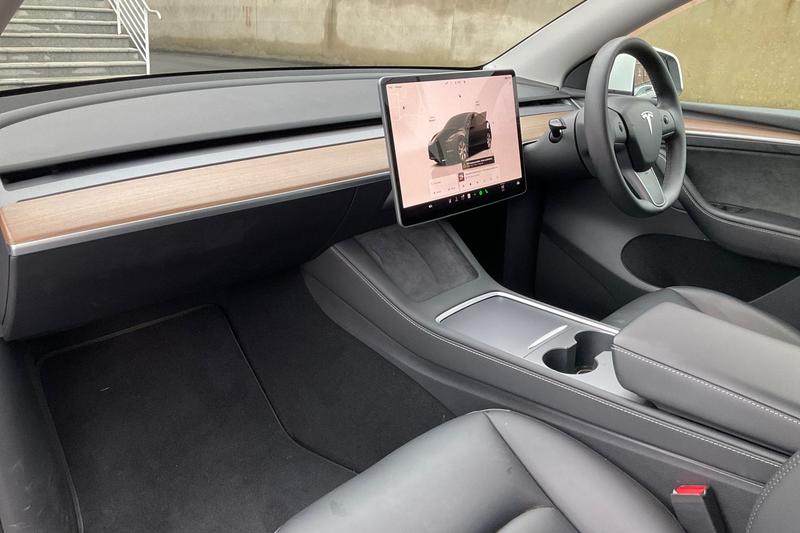 Used Tesla Model Y 2024 for sale - 77274901: Photo 18