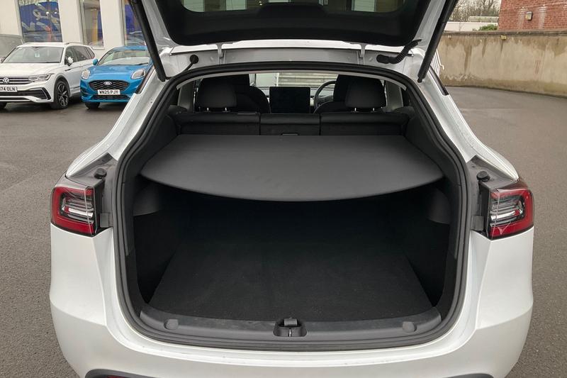 Used Tesla Model Y 2024 for sale - 77274901: Photo 21
