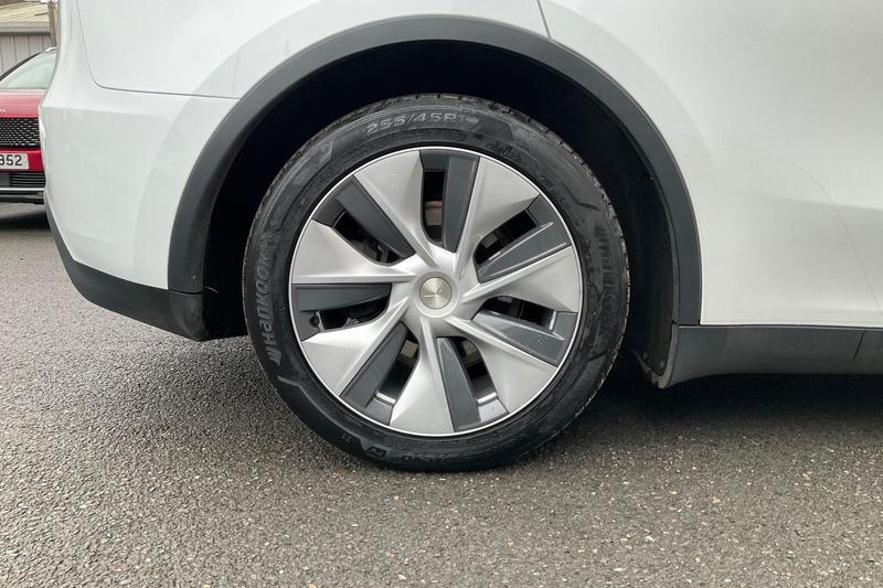 Used Tesla Model Y 2024 for sale - 77274901: Photo 8