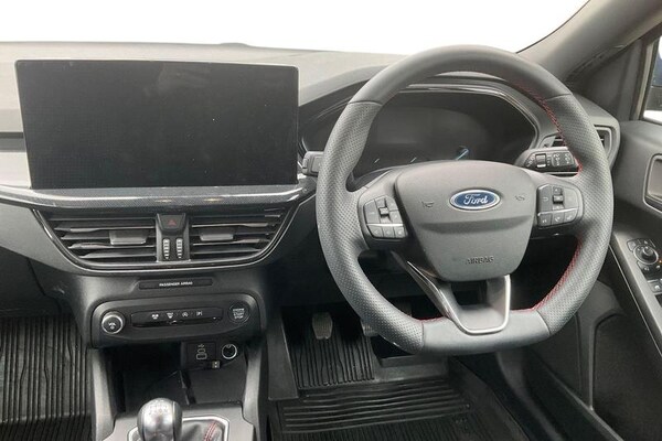 Used Ford Focus 2023 for sale - 75489791: Photo 11