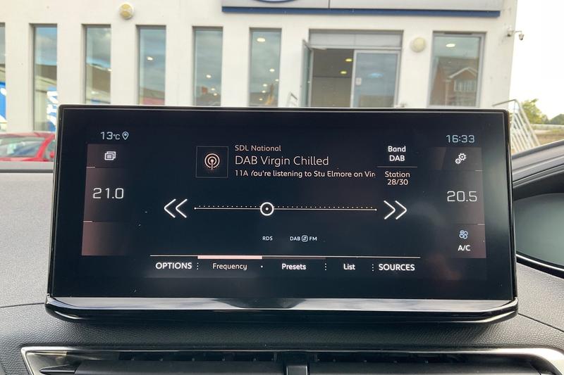Used Peugeot 5008 2023 for sale - 76036257: Photo 23