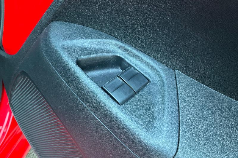 Used Toyota AYGO 2016 for sale - 76931326: Photo 16