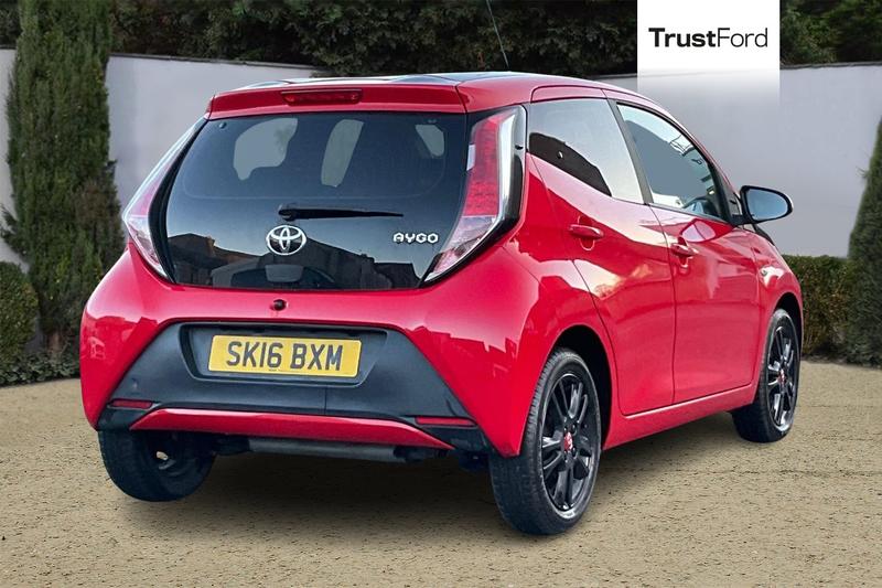 Used Toyota AYGO 2016 for sale - 76931326: Photo 4