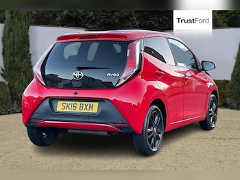 Used Toyota AYGO 2016 for sale - 76931326: Photo