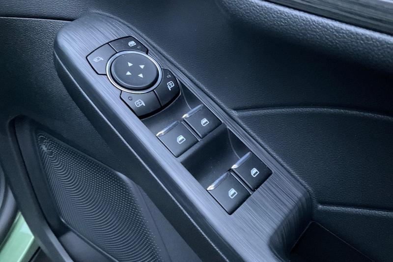 Used Ford Kuga 2025 for sale - 76803368: Photo 16