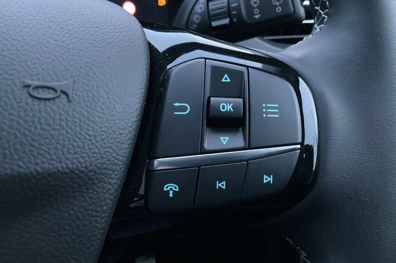 Used Ford Kuga 2025 for sale - 76803368: Photo 32