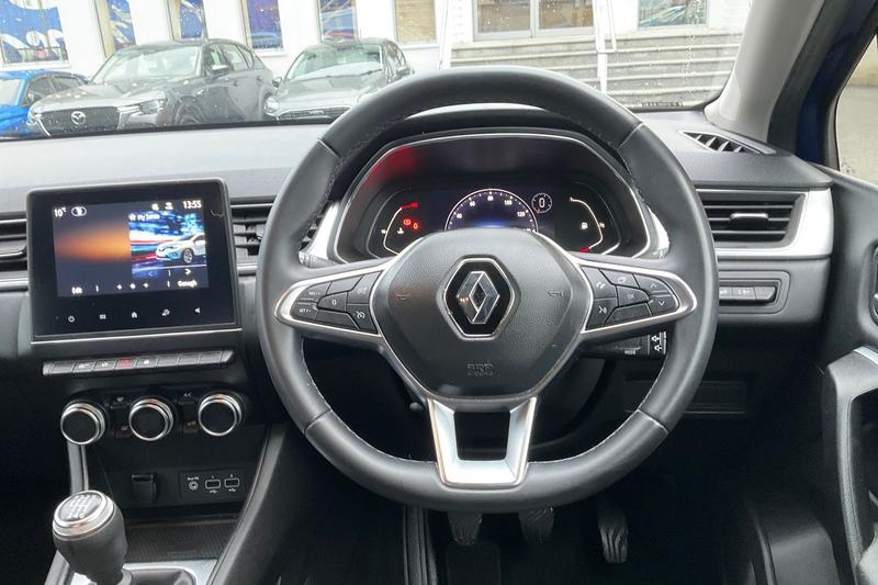 Used Renault Captur for sale - 77176411: Photo 12