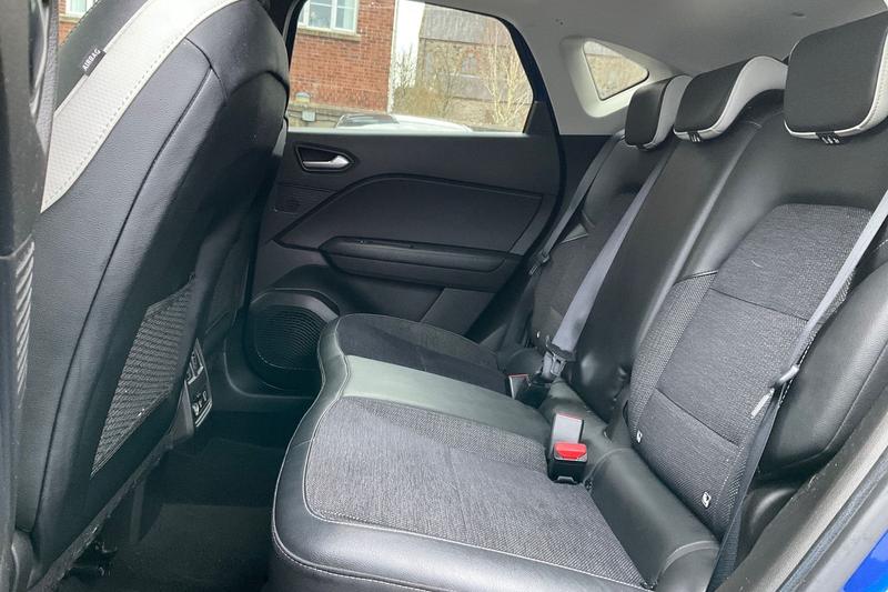 Used Renault Captur for sale - 77176411: Photo 20