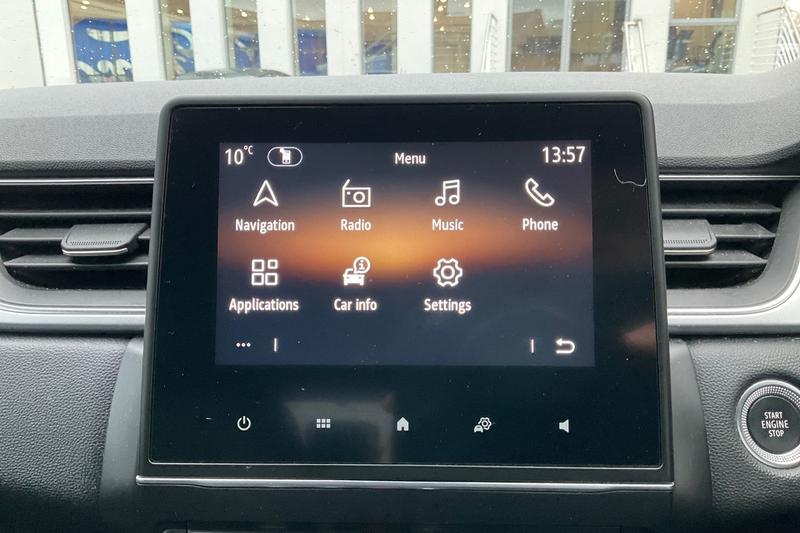 Used Renault Captur for sale - 77176411: Photo 23