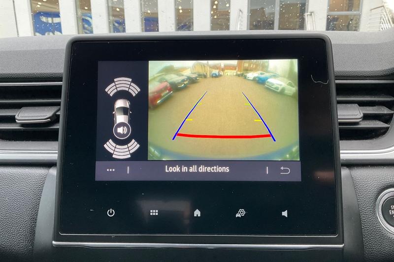 Used Renault Captur for sale - 77176411: Photo 24