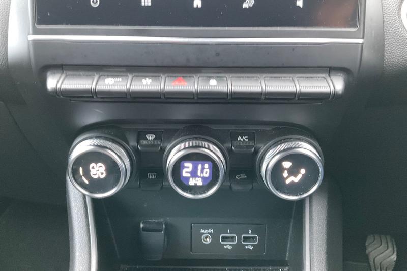 Used Renault Captur for sale - 77176411: Photo 27