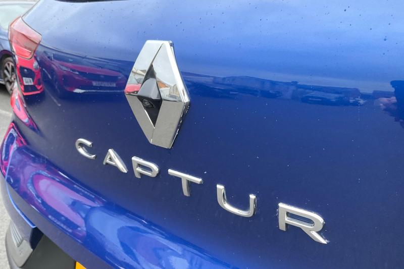 Used Renault Captur for sale - 77176411: Photo 40