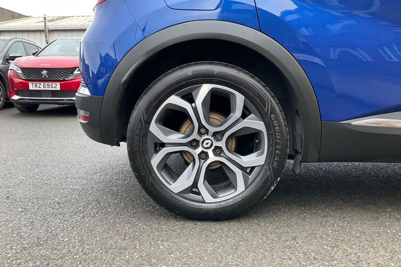 Used Renault Captur for sale - 77176411: Photo 8