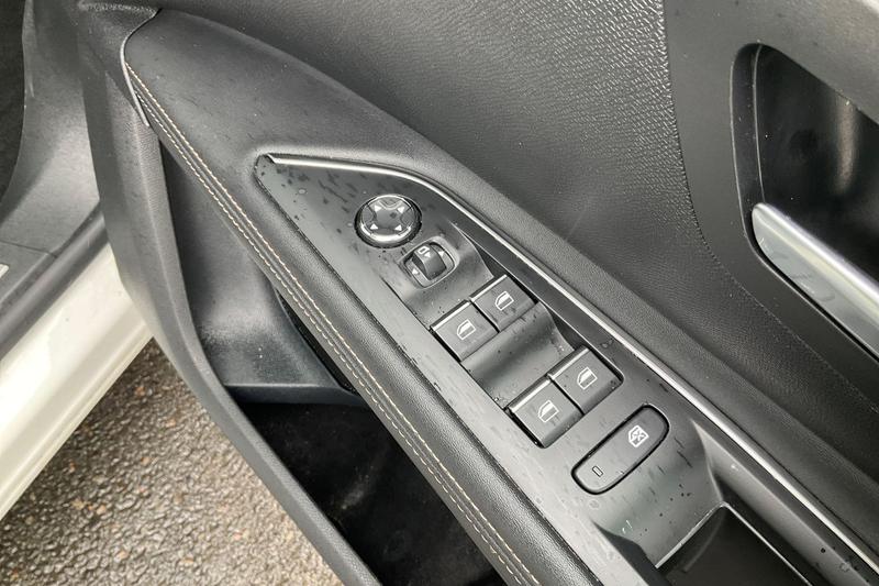 Used Peugeot 5008 2023 for sale - 76405282: Photo 16