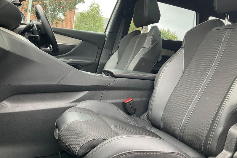 Used Peugeot 5008 2023 for sale - 76405282: Photo 19