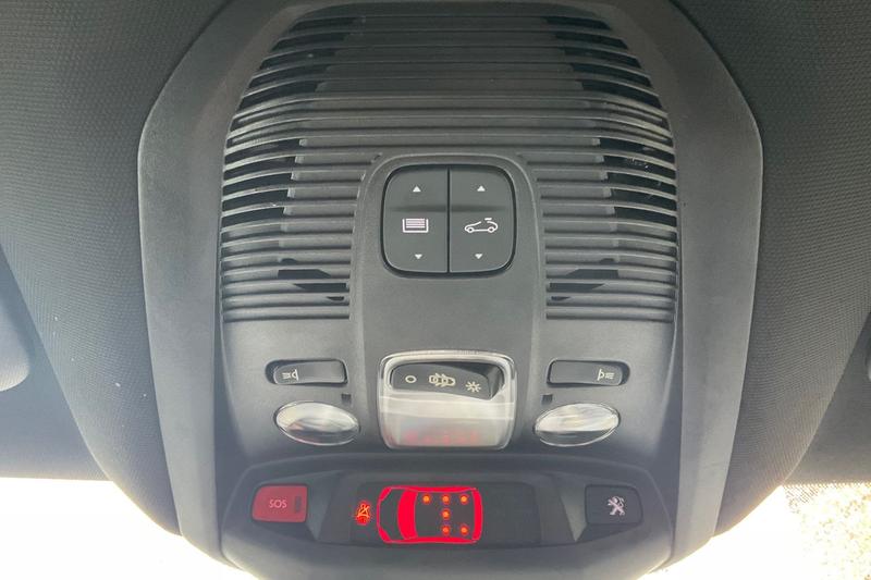 Used Peugeot 5008 2023 for sale - 76405282: Photo 34