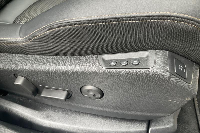 Used Peugeot 5008 2023 for sale - 76405282: Photo 36