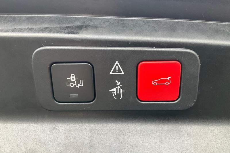 Used Peugeot 5008 2023 for sale - 76405282: Photo 37