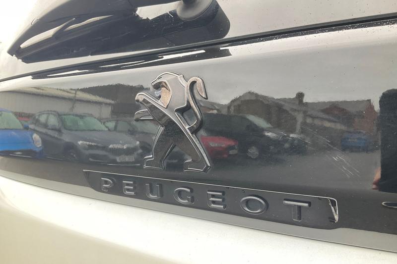 Used Peugeot 5008 2023 for sale - 76405282: Photo 40