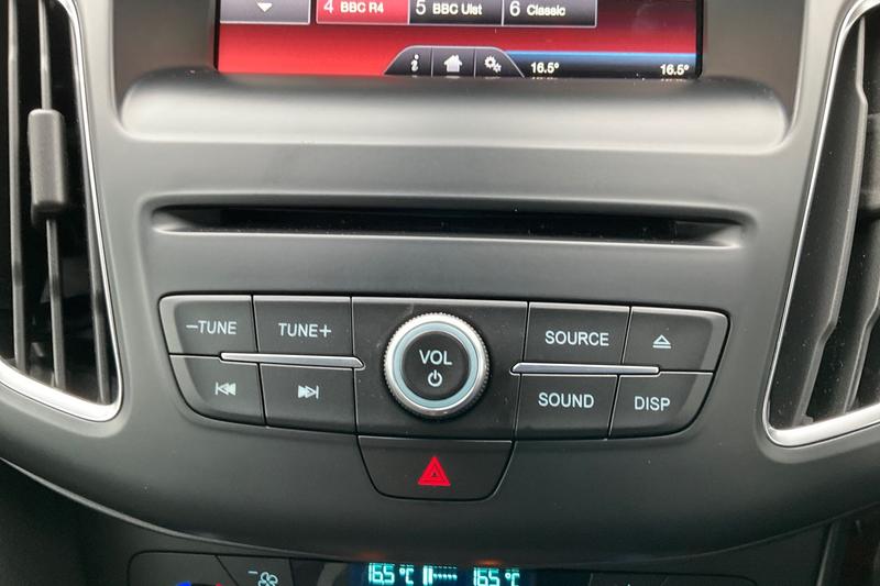 Used Ford Focus 2015 for sale - 76807170: Photo 25