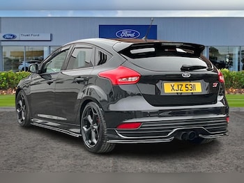 Used Ford Focus 2015 for sale - 76807170: Photo