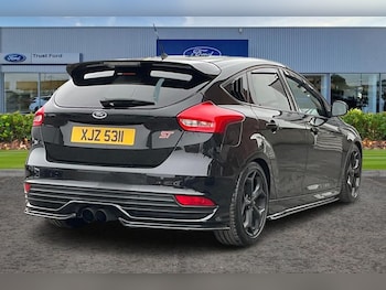 Used Ford Focus 2015 for sale - 76807170: Photo