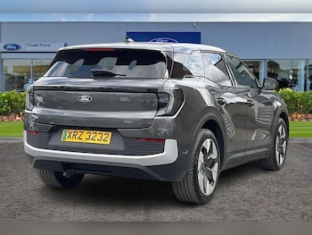 Used Ford Explorer 2025 for sale - 79350235: Photo