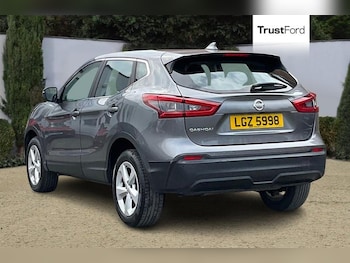 Used Nissan Qashqai 2018 for sale - 78984659: Photo