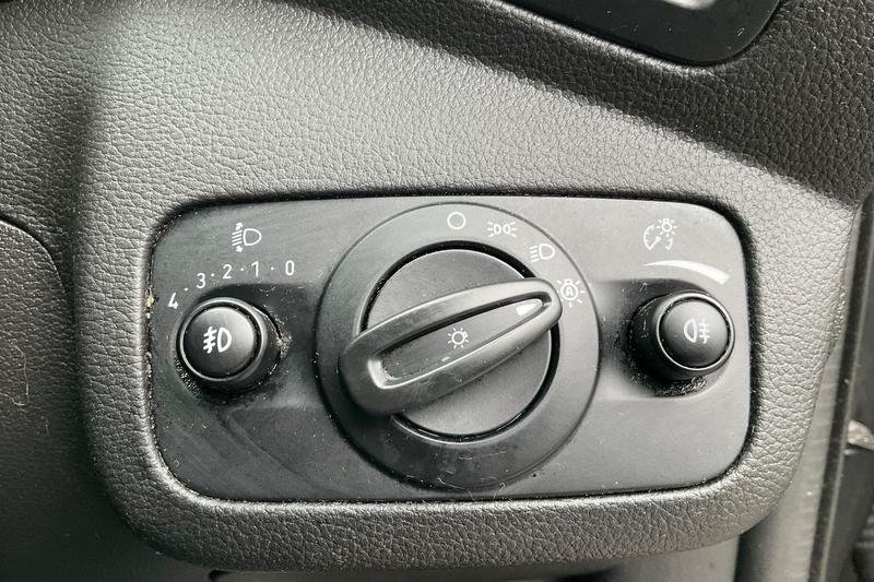 Vehicle 33
