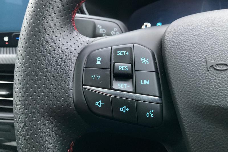 Used Ford Kuga 2025 for sale - 77042457: Photo 30