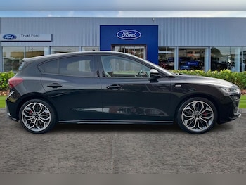 Used Ford Focus 2023 for sale - 78855922: Photo