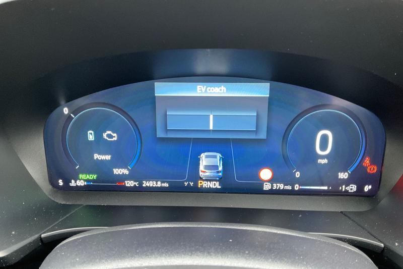 Used Ford Kuga 2025 for sale - 78025715: Photo 13