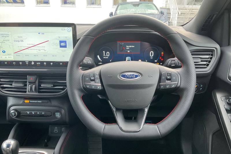 Used Ford Focus 2025 for sale - 76953797: Photo 12